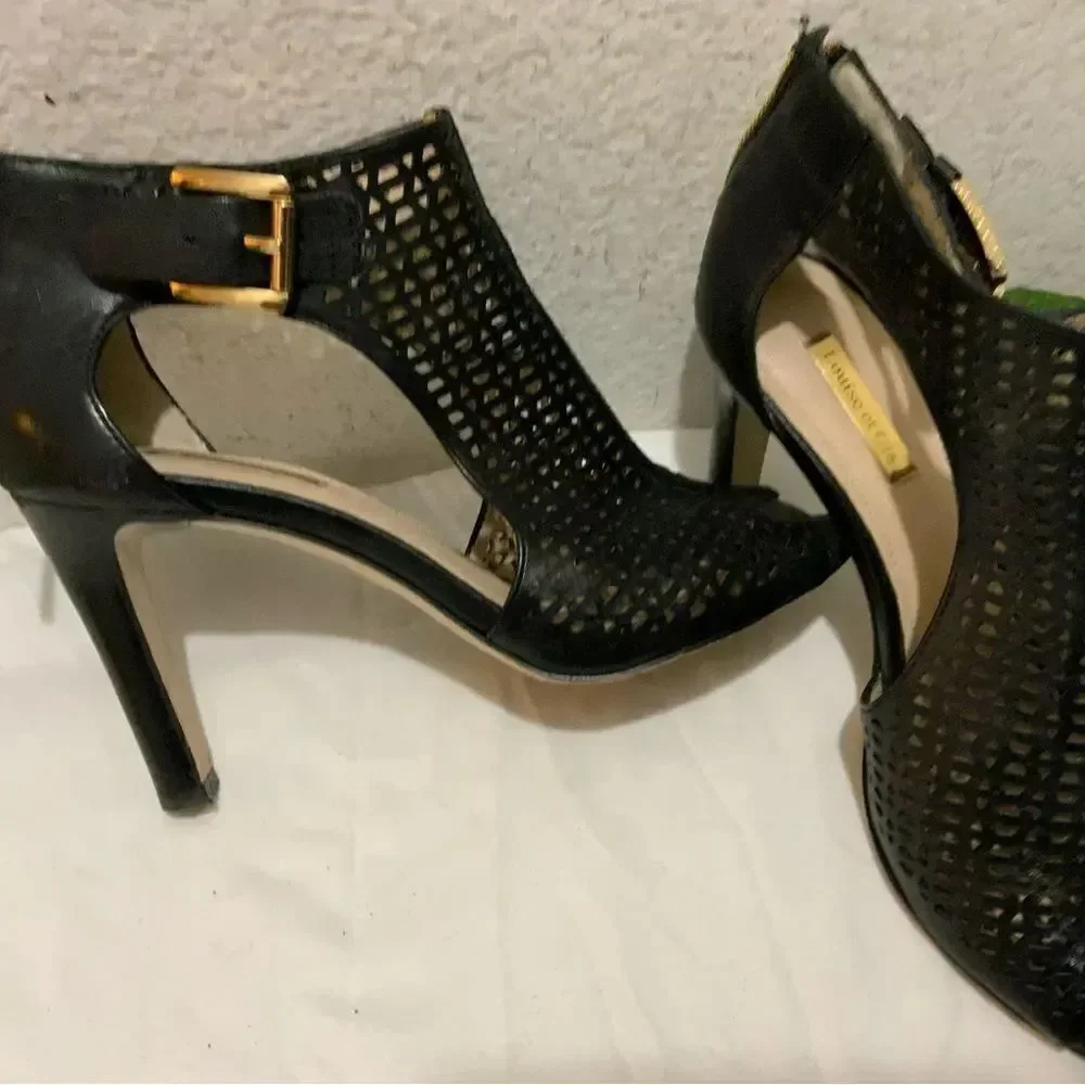 Louise et Cie Women's Black Heels Size 8 Leather Olivia Cut Out Open Toe Peep